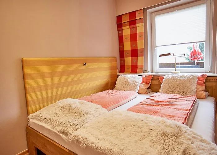 Peggy * كورورت أوبين